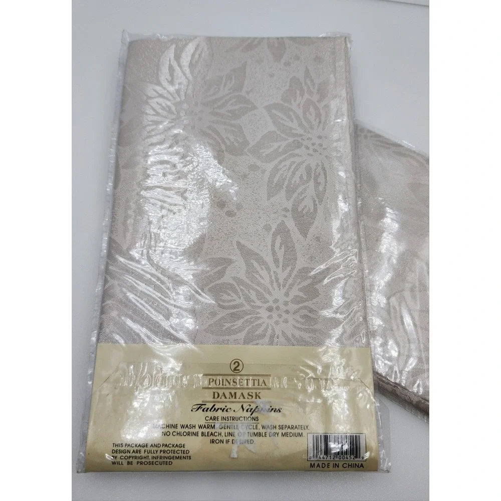 Vintage 2004 Better Home Poinsettia Damask Fabric Napkins White Cream Lot of 4 N